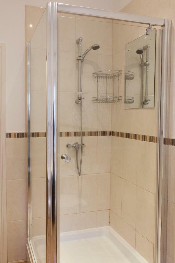 דורהם Apartment 3 The Grove מראה חיצוני תמונה